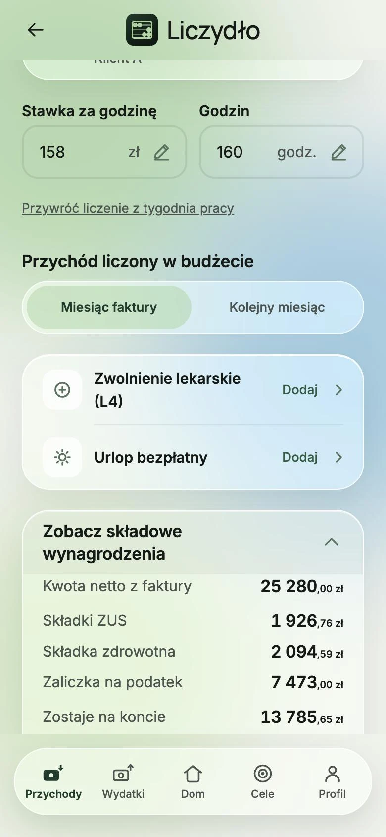 Ekran miesiąca firmy w zakładce Przychody: stawka za godzinę i godziny, a pod nimi z czego składa się faktura — kwota netto, składki ZUS, składka zdrowotna, zaliczka na podatek i to, co zostaje na koncie.